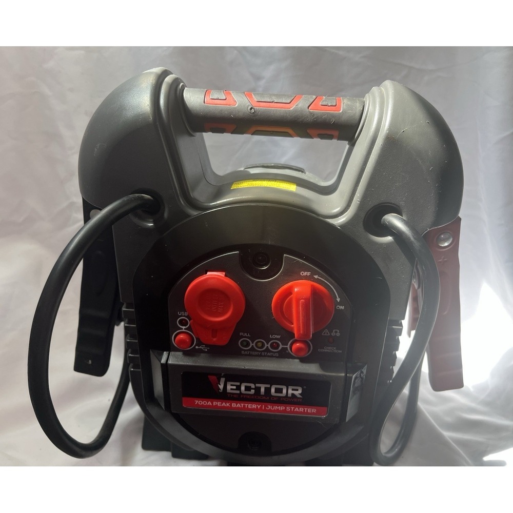 Vector J312V 700A Jump Starter 12V Power Bank USB 3-in-1 Portable